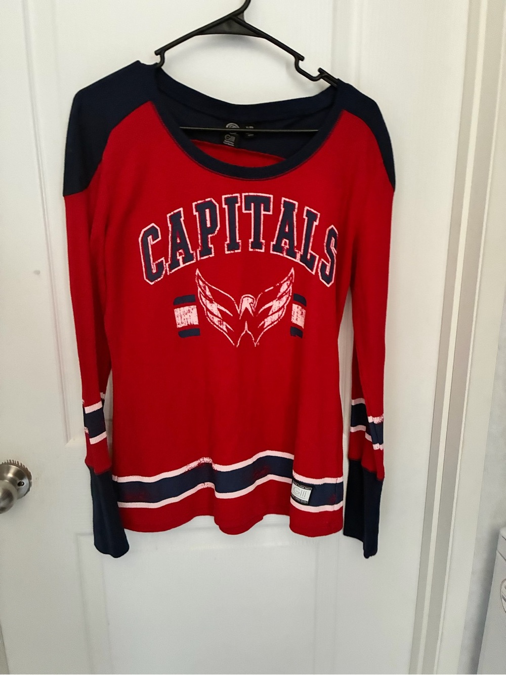 Capitals Red & Navy Long-Sleeve Crewneck Sweater